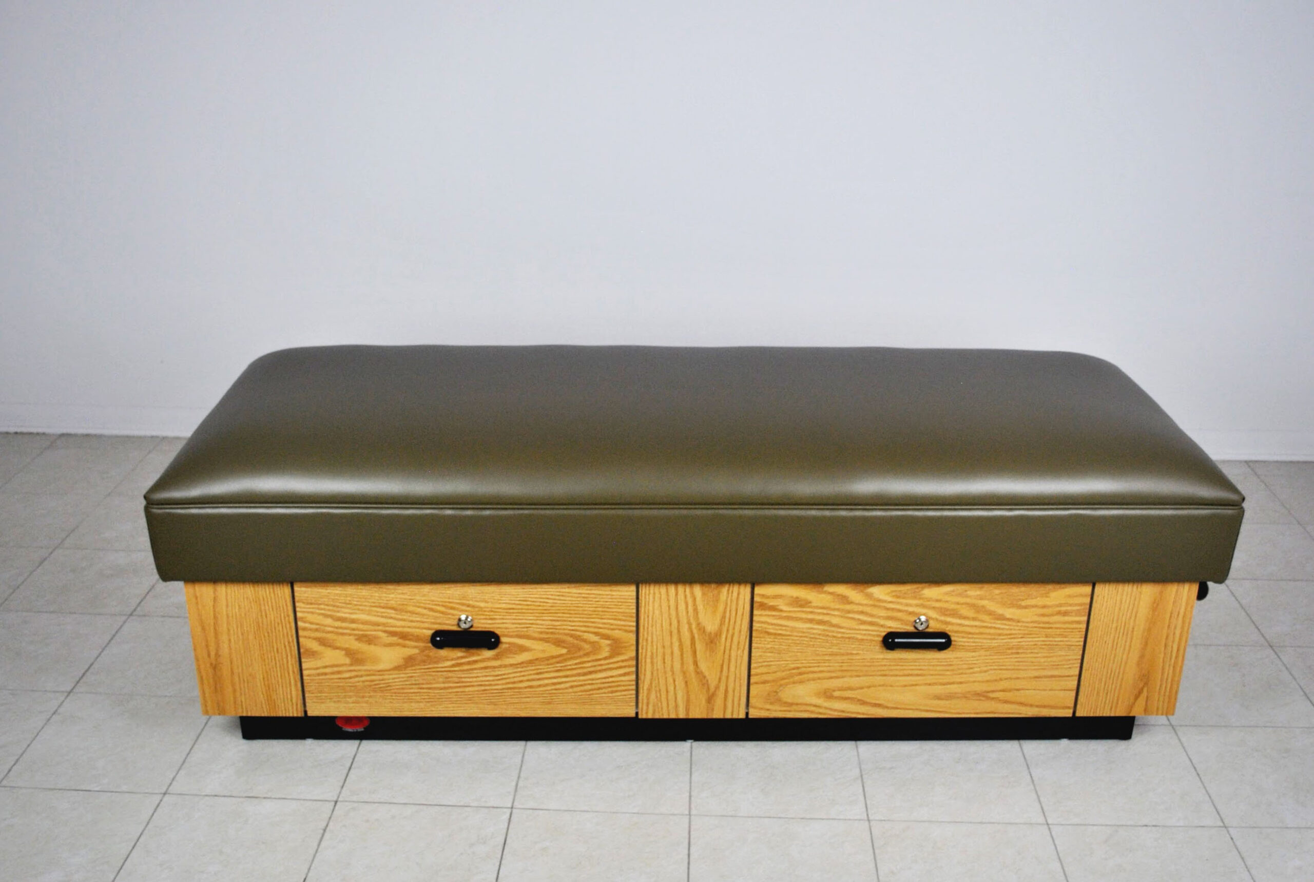 Standard Recovery Couch - Image 3